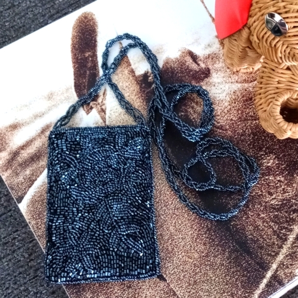 🆕 💎Mini Handmade Beaded Crossbody Bag💎 - Picture 3 of 13